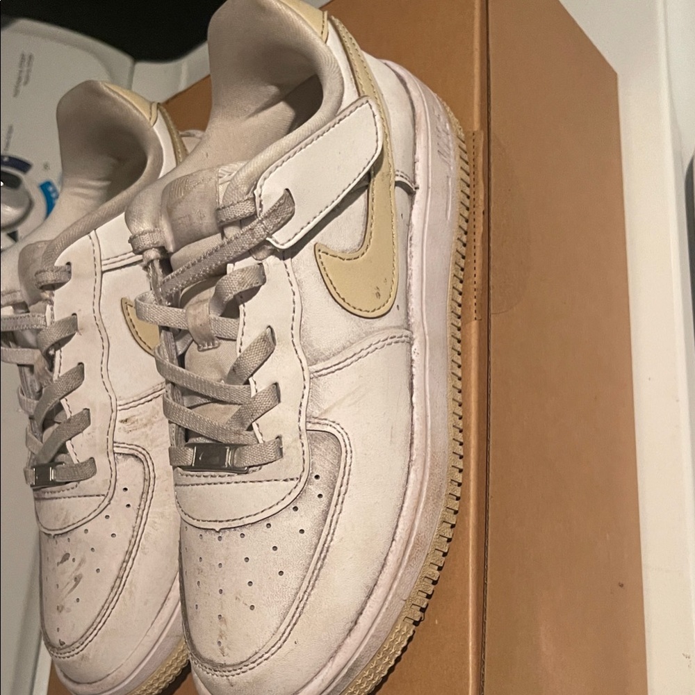 Nike Kids Sneakers White and Tan